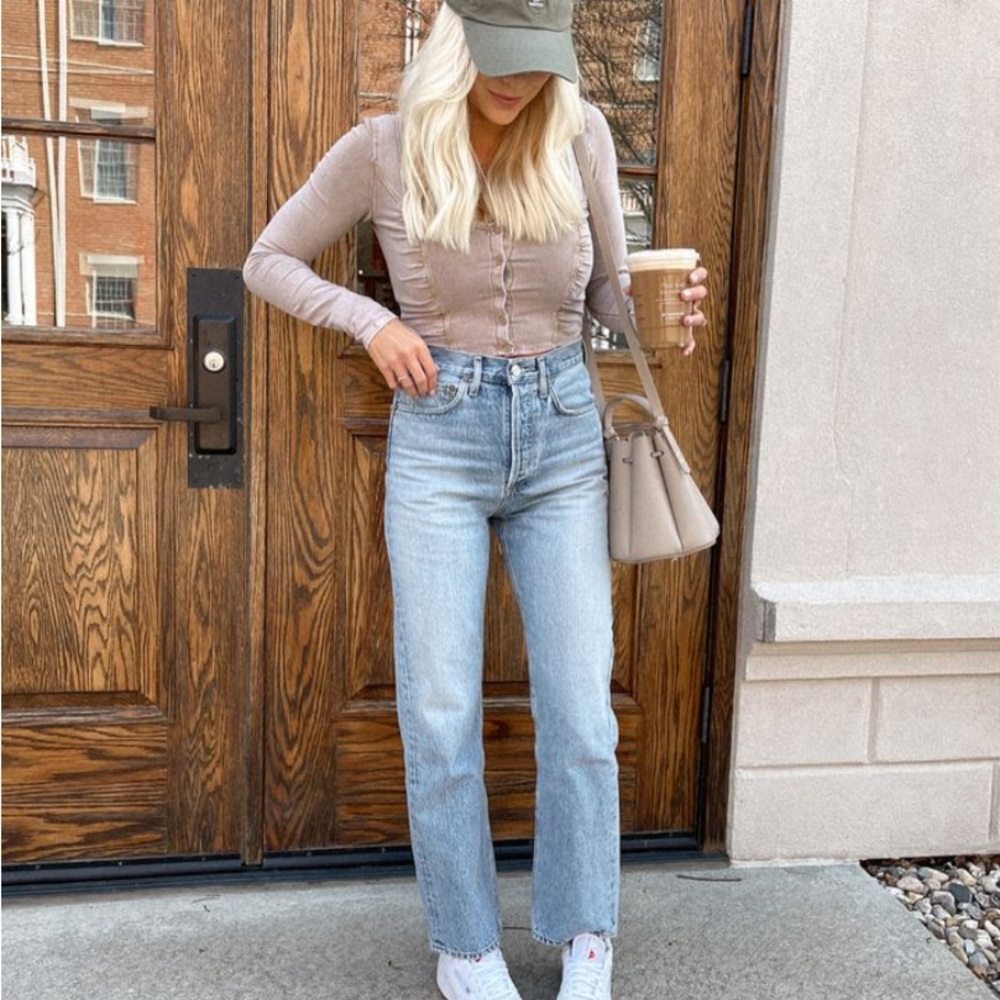 Agolde 90's Jean. Brand new condition. Size 24. Retails for 338